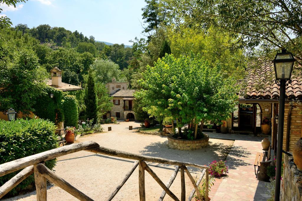 Le Querce Di Assisi Guest House Piano Delle Pieve Eksteriør bilde