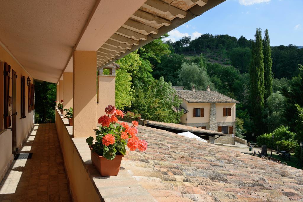Le Querce Di Assisi Guest House Piano Delle Pieve Eksteriør bilde